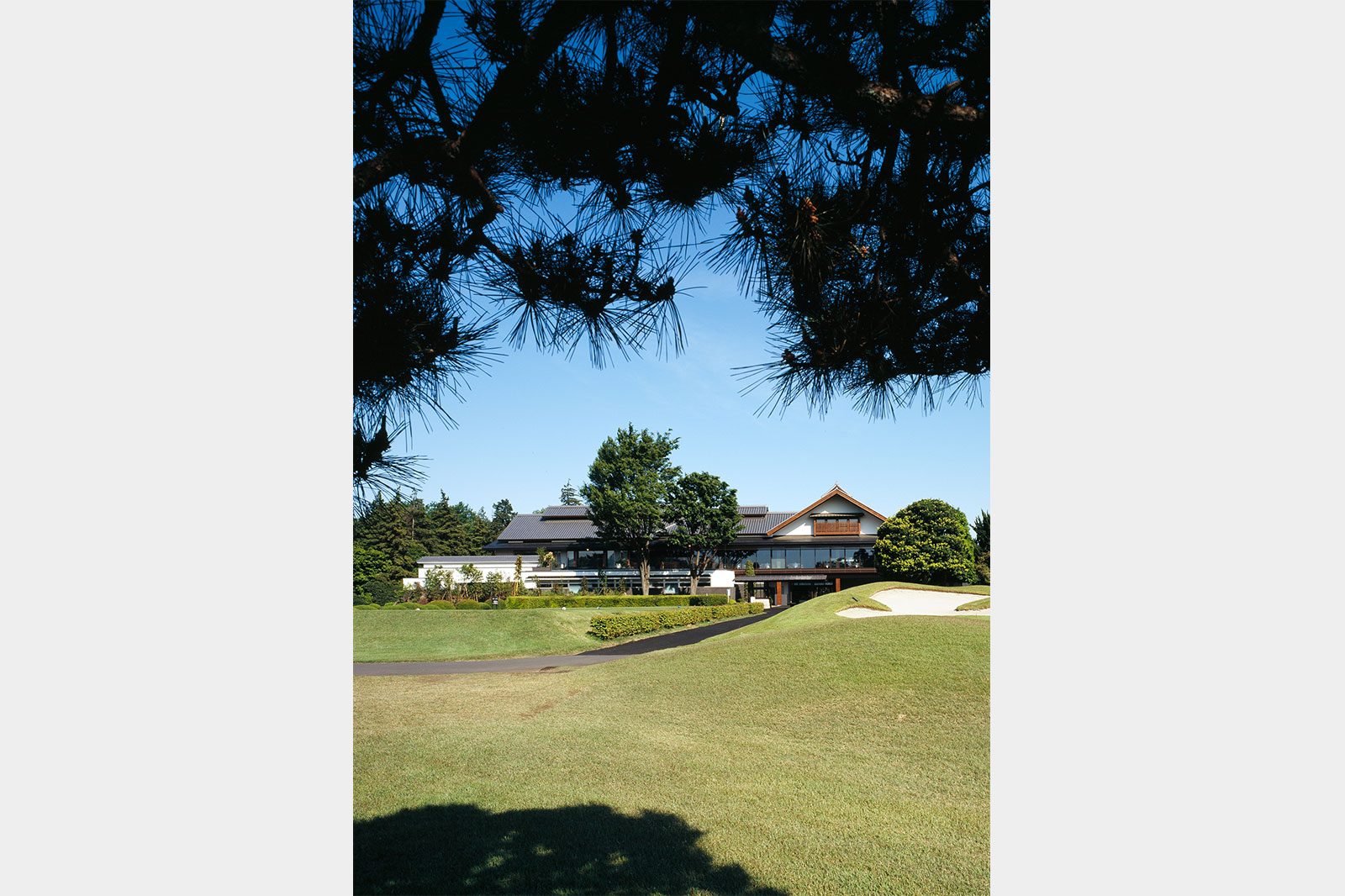 小金井カントリー倶楽部クラブハウス | PROJECTS | 株式会社 日本設計