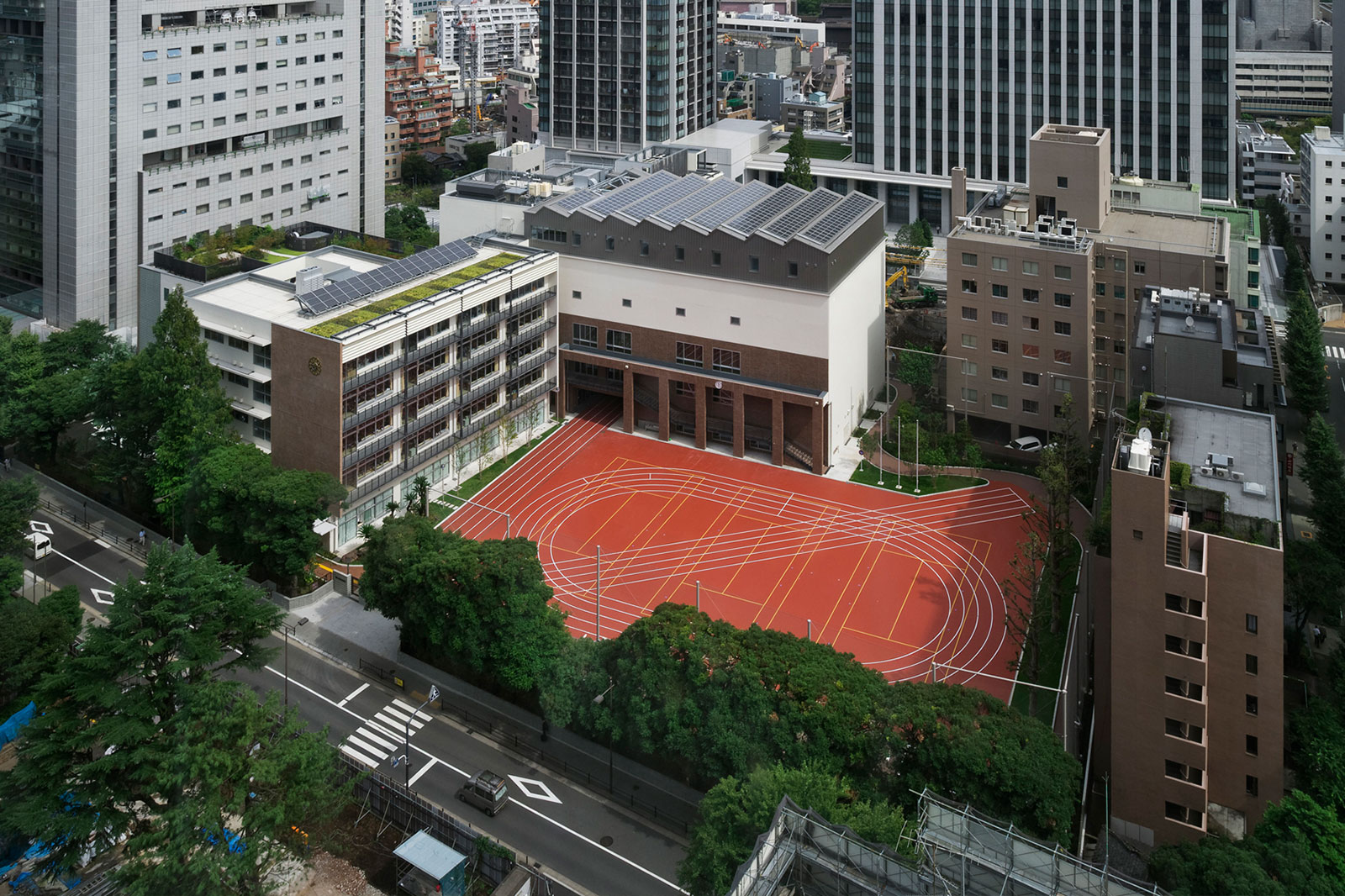 麹町 中学校 入る に は