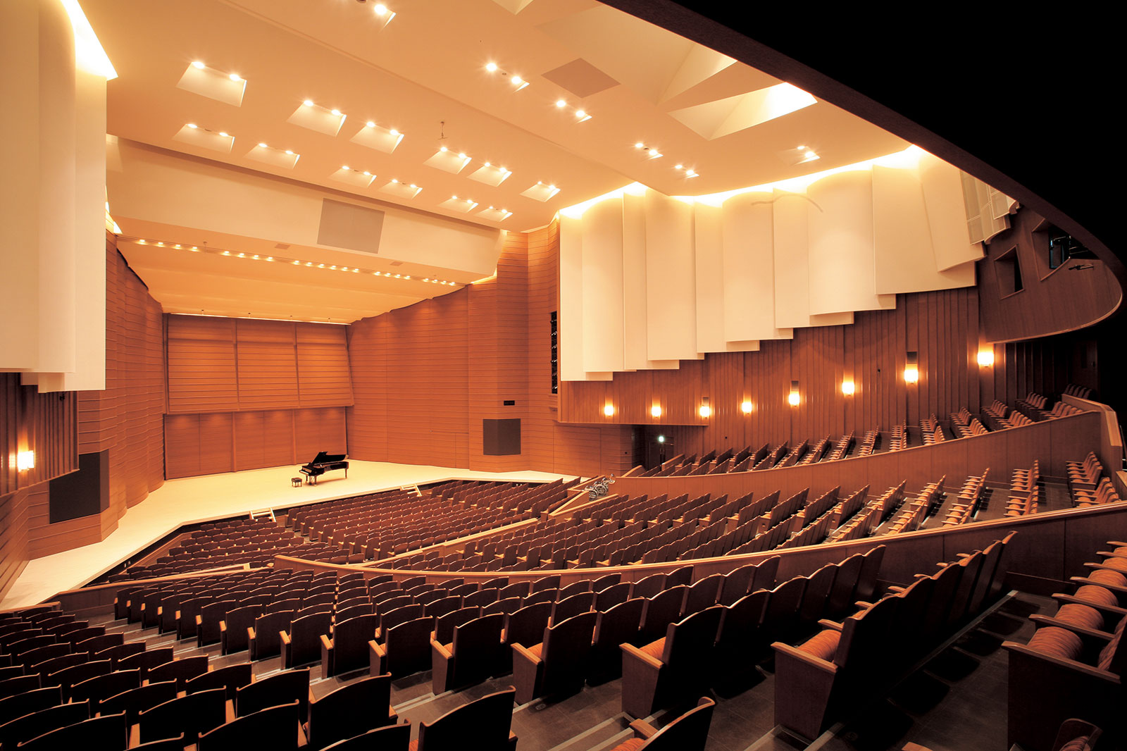 三田市総合文化センター 郷の音ホール Projects 株式会社 日本設計 三田市総合文化センター 郷の音ホール Projects 株式会社 日本設計